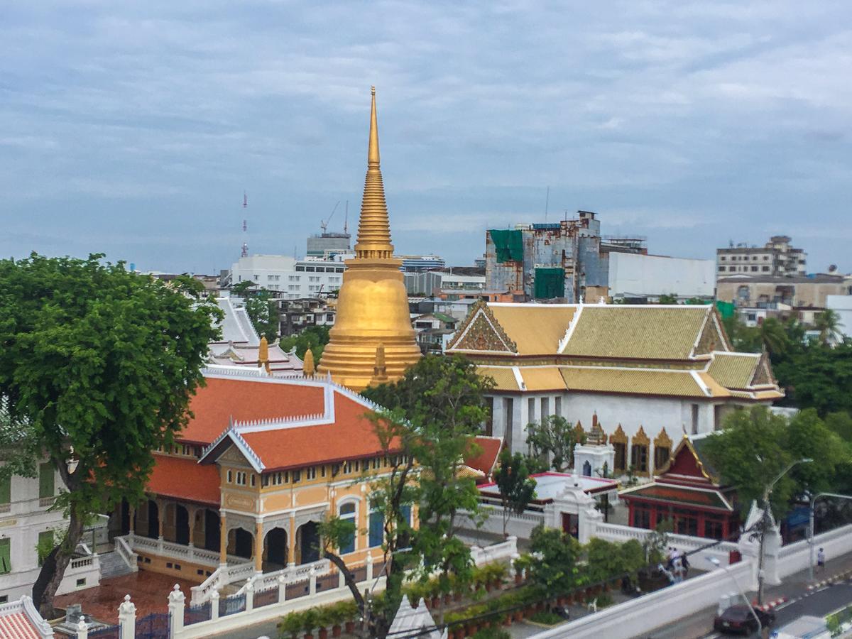 Thanabhumi Bangkok Exteriör bild